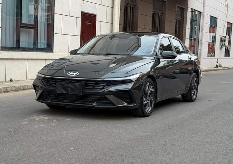 Hyundai Elantra, 2023 — из Китая под заказ