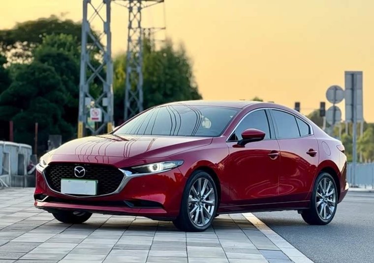 Mazda 3, 2022 — из Китая под заказ